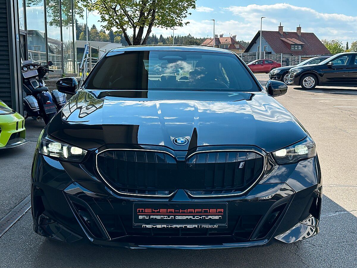 BMW i5 eDrive40 M-Sportpaket PRO / AHK / Iconic G... imagem 3