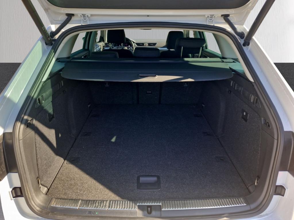 Skoda Superb Combi TDI DSG Ambition AHK Nav ACC Kamera, миниатюра 10