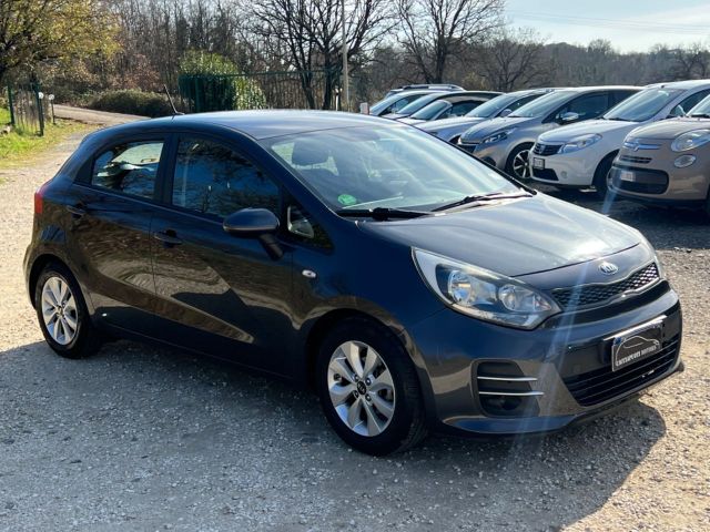 Kia Rio 1.2 GPL Collection FULL OPTIONAL PERMUTE