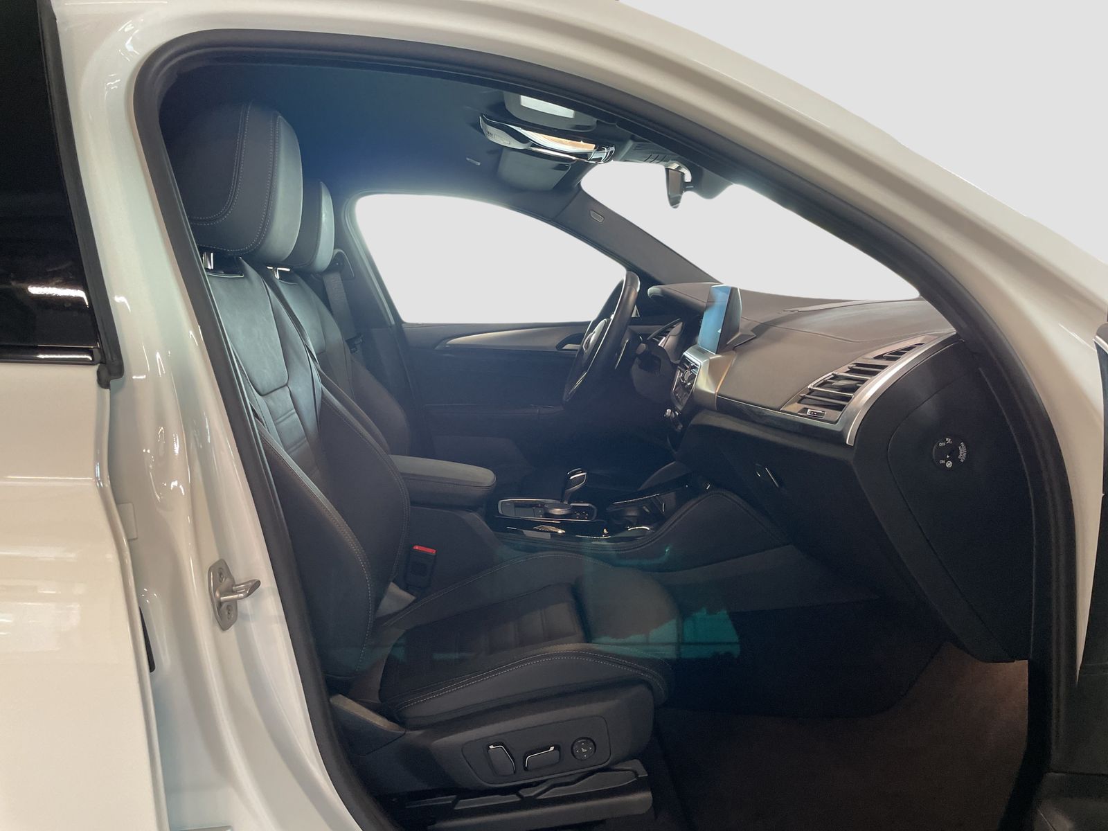 BMW X4 M40 - Bild 11