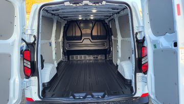 Fahrzeugabbildung Ford Transit Custom Kasten 320 L2 Trend FWD