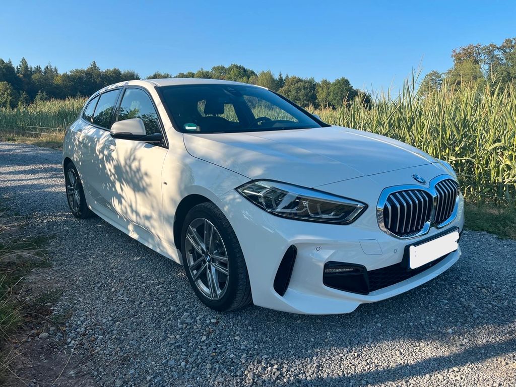Image of BMW 118