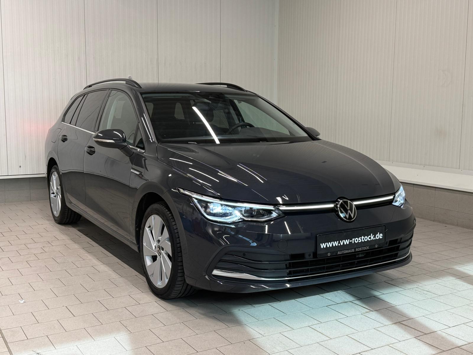 Volkswagen Golf VIII Variant Style 1.5 eTSI DSG AHK STANDHZ, миниатюра 2