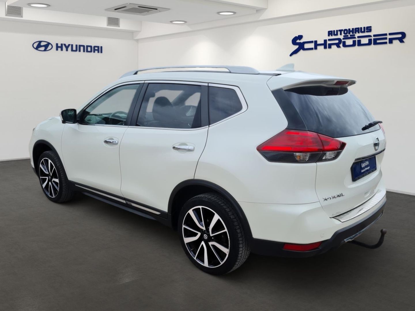 Fahrzeugabbildung Nissan X-Trail Tekna (T32)(05.2014- )