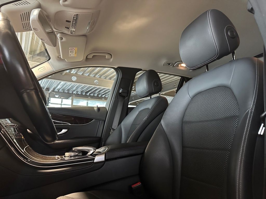 Fahrzeugabbildung Mercedes-Benz GLC 350 e 4M EXCLUSIVE Navi LED CD SHZ DAB RDK