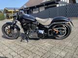 Harley-Davidson Breakout - HARLEY-DAVIDSON BREAKOUT