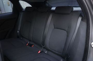 Jaguar F-Pace - 3