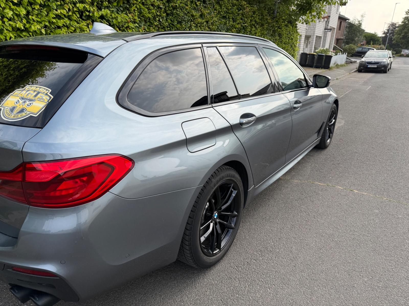 BMW 540i xDrive Touring M-Sport AHK Pano ACSchnitzer