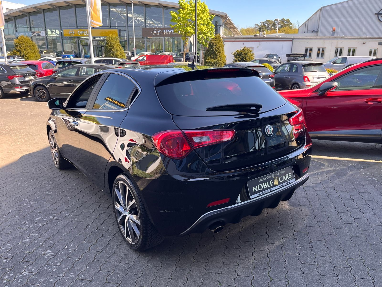 Fahrzeugabbildung Alfa Romeo Giulietta Lusso Ti BOSE XENON NAVI