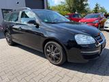 Volkswagen Golf V Variant 1,9 TDI Klima, AHK - Volkswagen Golf aus 2008 mit Diesel-Antrieb: Kombi