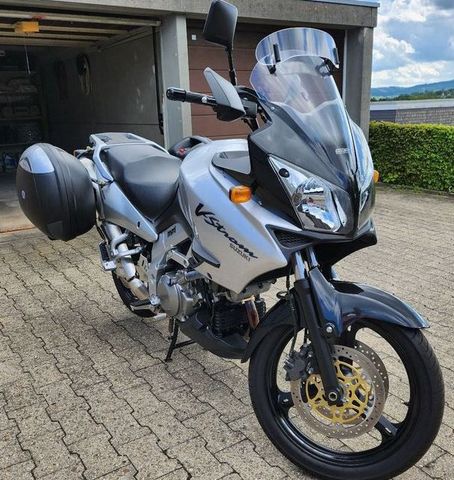 Suzuki DL 1000 V-Strom, EZ.2003, erst 16.000KM, Koffer