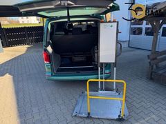 Fahrzeugabbildung Volkswagen T6.1 Caravelle Comfort DSG Rollstuhllift 8.Sitze