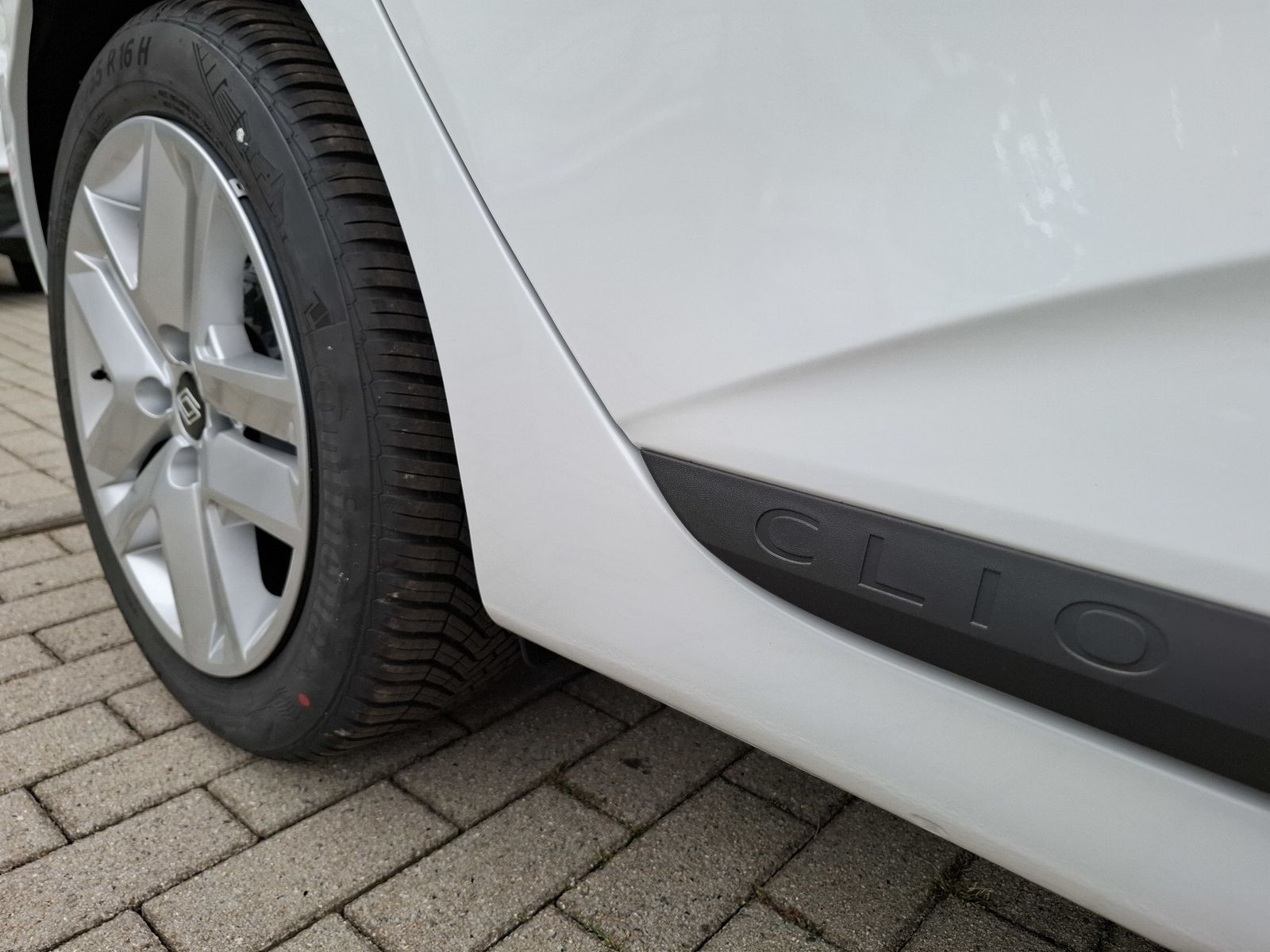 Renault Clio - Bild 37