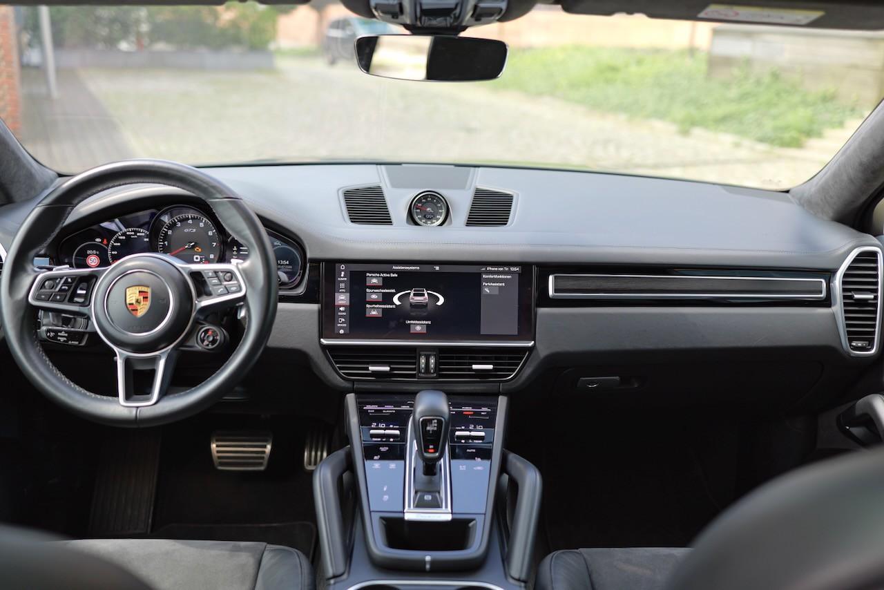 Porsche Cayenne Coupé GTS 460ch - Sport Chrono - Toit ouvrant panoramique - Carplay - Hayon éléctrique