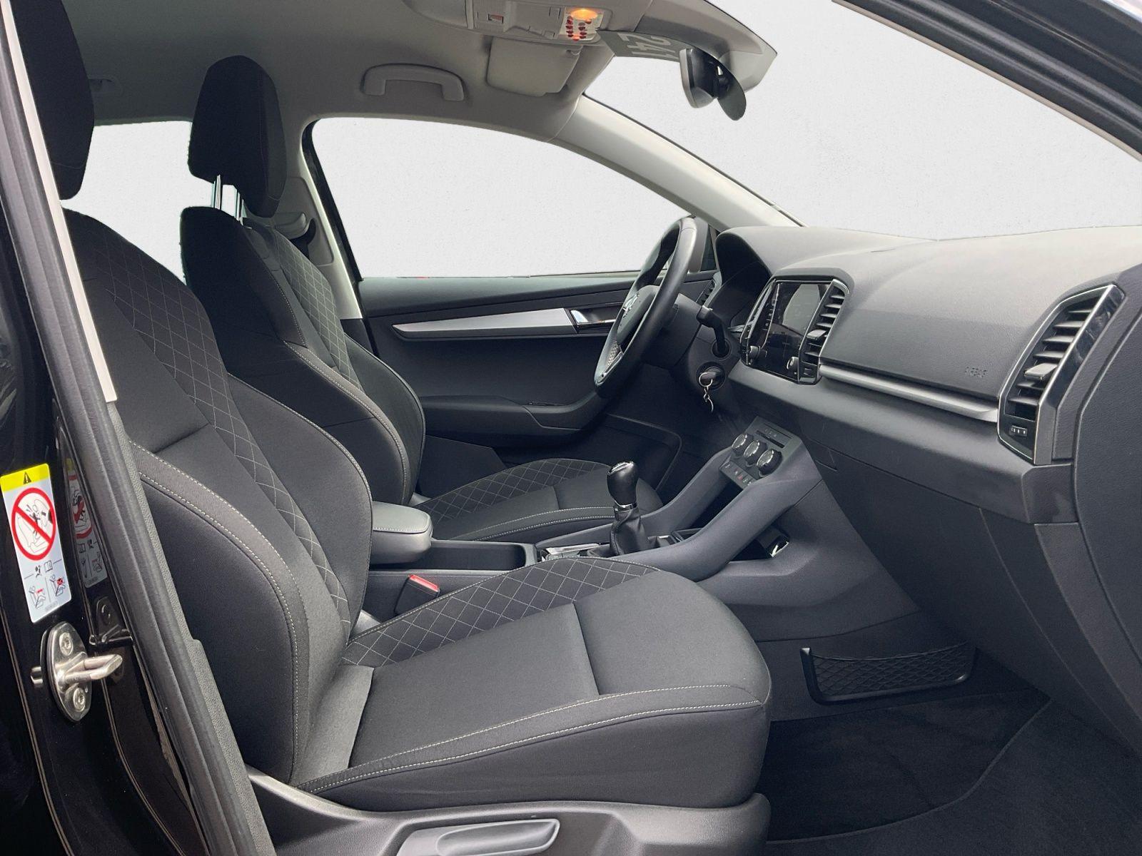 Skoda Karoq 1.0 TSI Ambition AHK CarPlay Tempomat