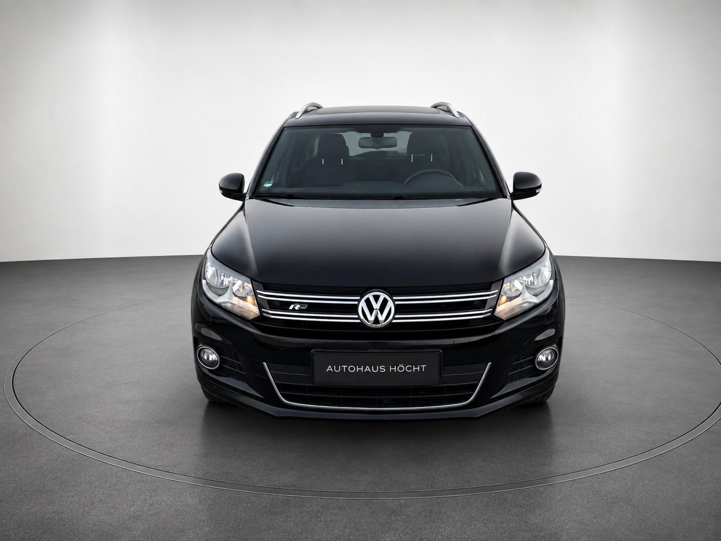 Volkswagen Tiguan Trend & Fun 4Motion Panorama Kamera AHK