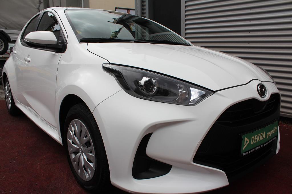 Mazda 2 Hybrid