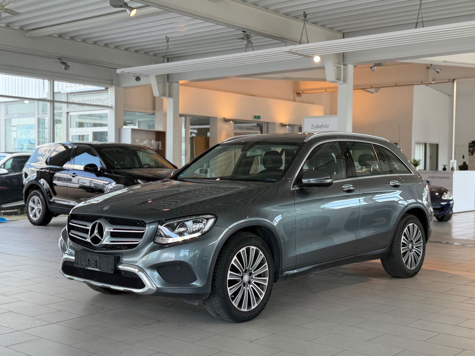 MERCEDES-BENZ GLC 220 GLC GLC 220 d 4Matic*NAVI*SHZ*Bi.XEN*LED