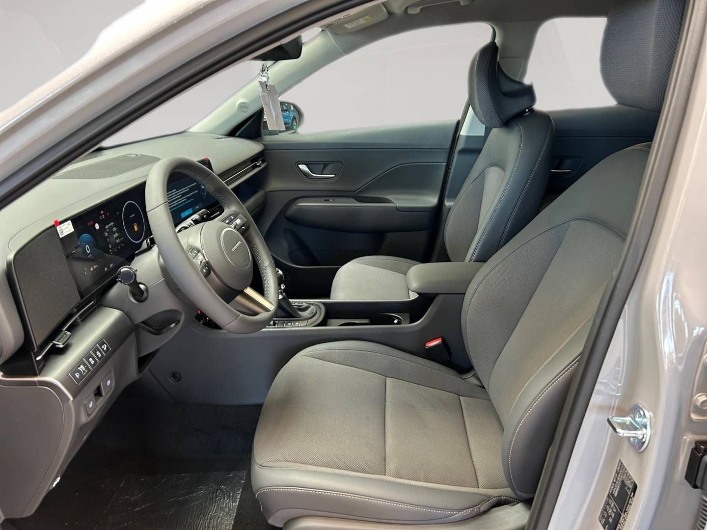 Fahrzeugabbildung Hyundai KONA 1.6 T-GDI (150 PS) | 360°-Kamera |