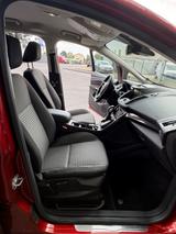Ford Grand C-Max 2,0TDCi 110kW PowerShift Titaniu... - rote Ford Grand C-Max