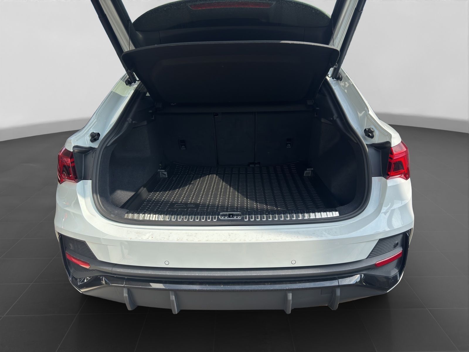 Audi Q3 Sportback 35 TFSI S LINE LED LM20 OPTIK DAB+ foto 17