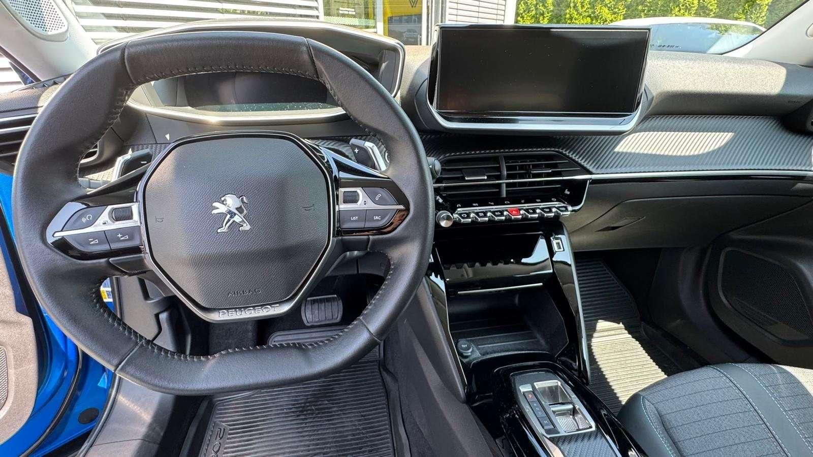 Fahrzeugabbildung Peugeot 2008 Allure Pack 130
