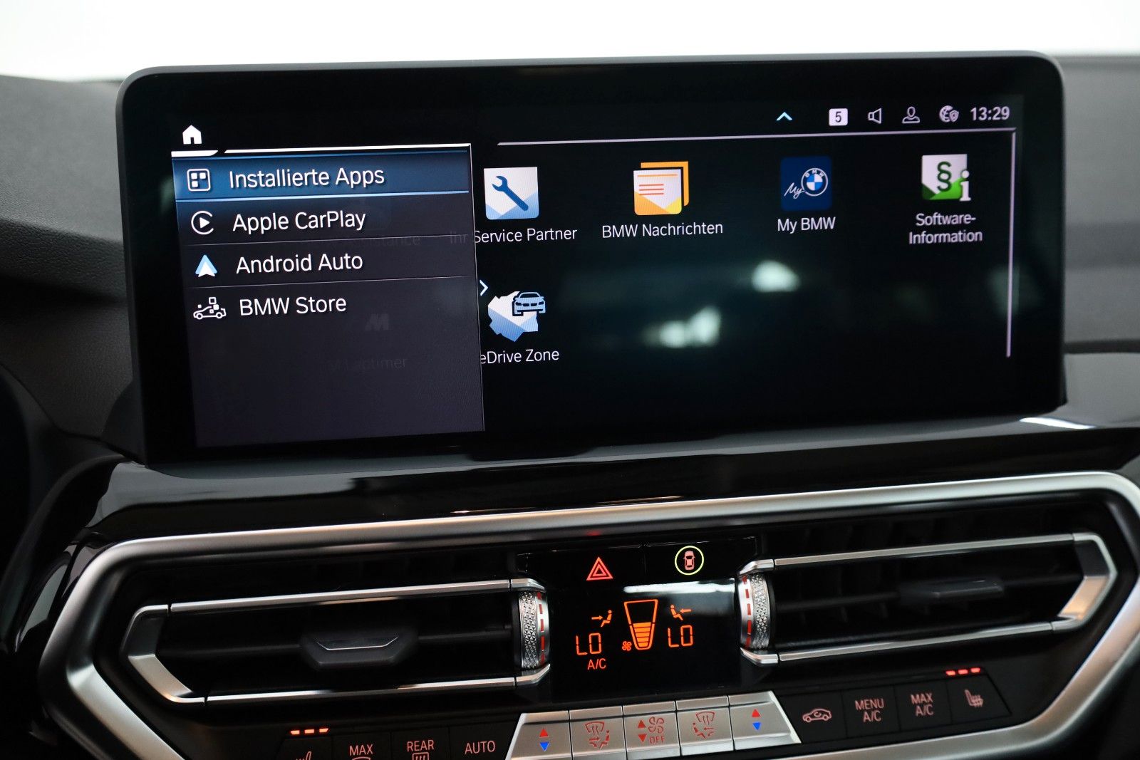 Fahrzeugabbildung BMW X3 xDrive 30e,Leder,Navi,LED,SH,360Kamera,AHK