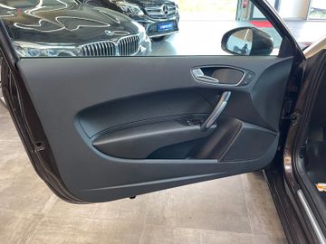 Audi A1 ambition *BI-XENON*PDC*KLIMAAUT*SZHZ*ALU*