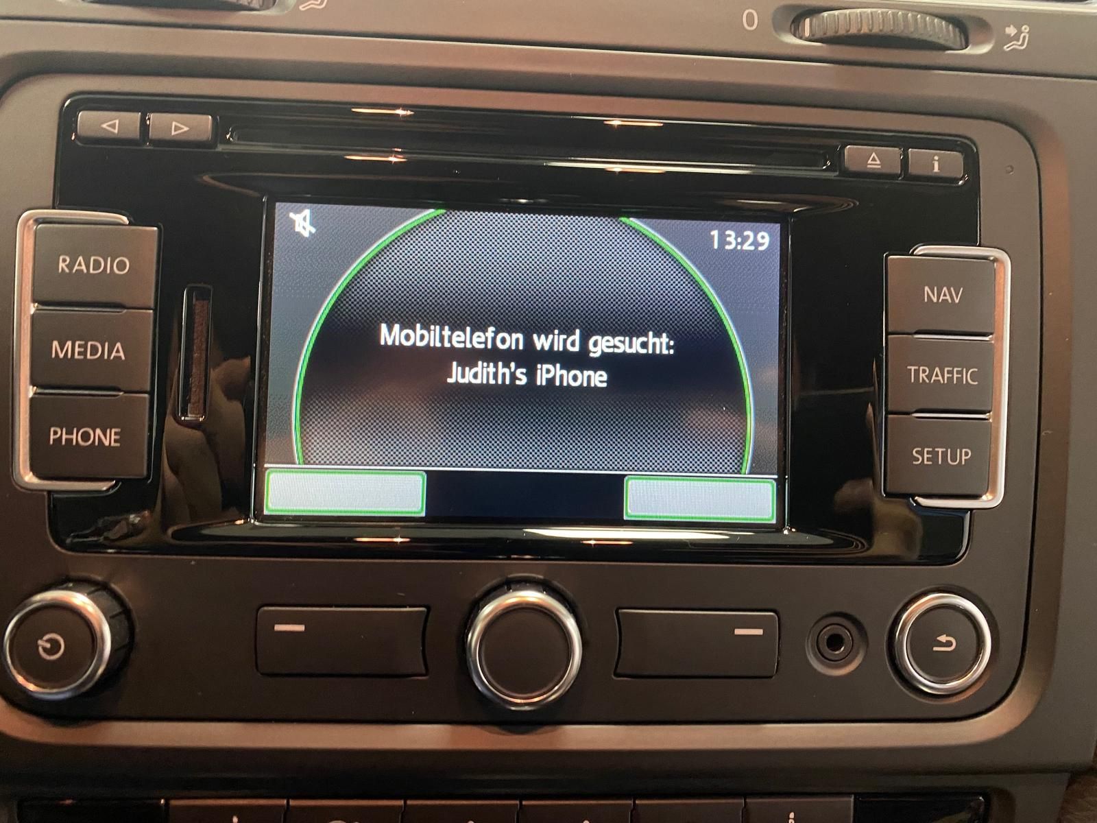 Fahrzeugabbildung Volkswagen Golf 2.0 16V TSI R Cabrio KLIMA+PDC+NAVI+SHZ+ALU