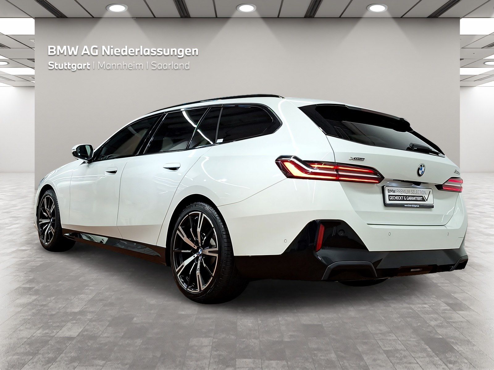 BMW 520d xDrive Touring M Sport Standheizung AHK foto 2