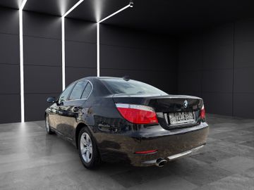 BMW 520 - 7