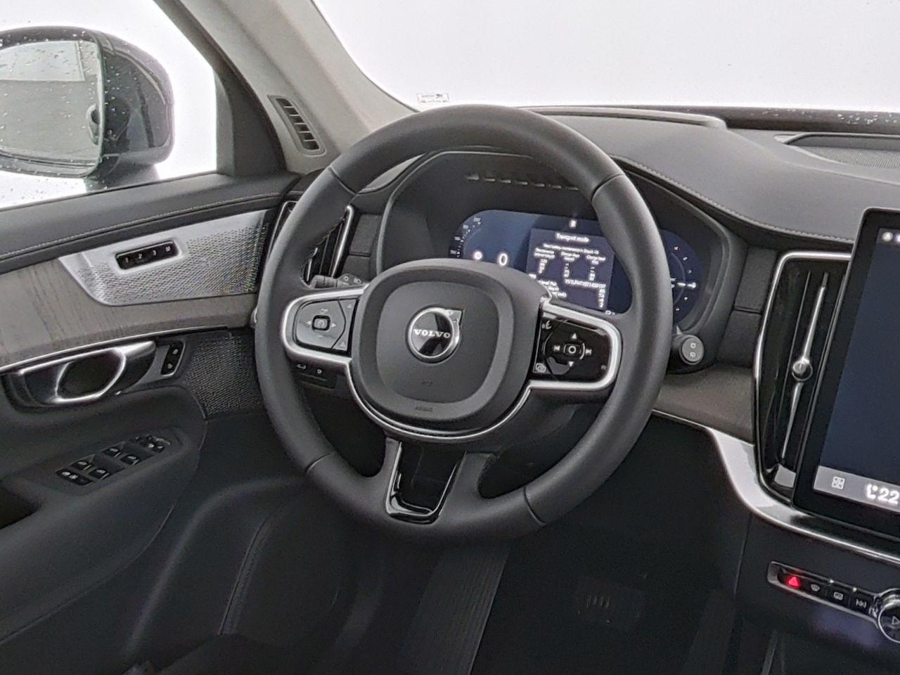 Volvo XC90 T8 AWD Ultra Bright !!B&W+MASSAGE+LUFTFW!!