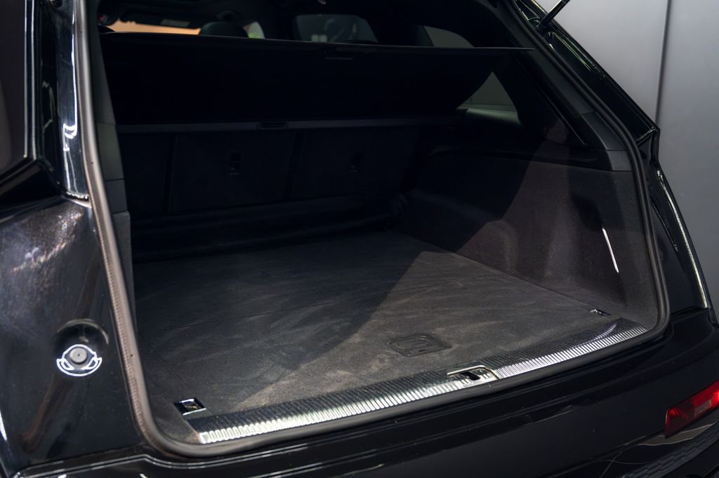 AUDI Q7 55 TFSI PANO*AHK*MATRIX*360*NAVI*ASSIST* AUDI Q7 55 TFSI PANO*AHK*MATRIX*360*NAVI*ASSIST*