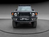 Toyota Land Cruiser GRJ76 - Black Series - Toyota Land Cruiser mit Benzin-Antrieb: Geländewagen
