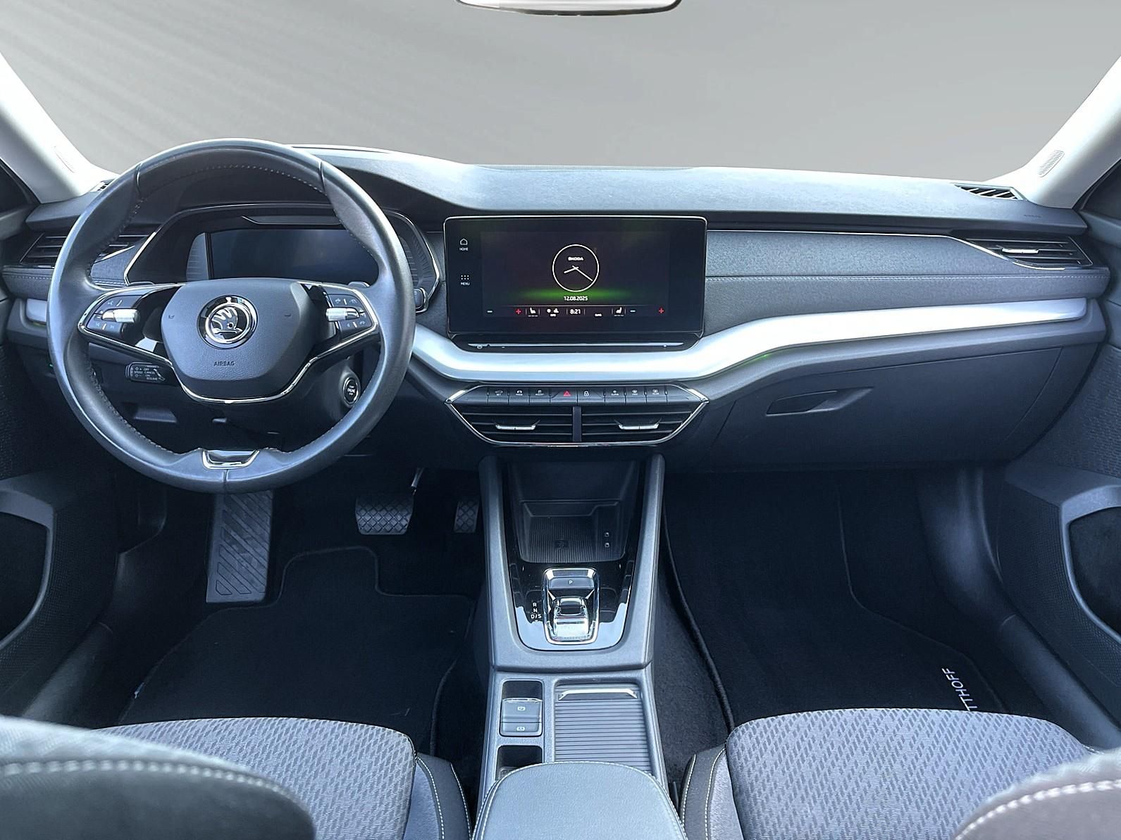 Skoda Octavia Combi 2,0 TDI DSG Style LED HUD PANO NAV foto 14