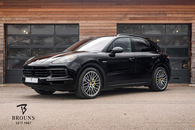 Porsche Cayenne E-Hybrid *FondKino-SiKli-ACC-PDCC-elAHK