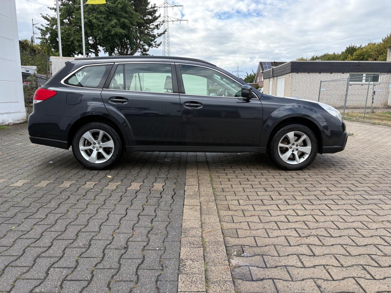 Subaru Legacy Kombi/ Outback Comfort/ Automatik/Leder