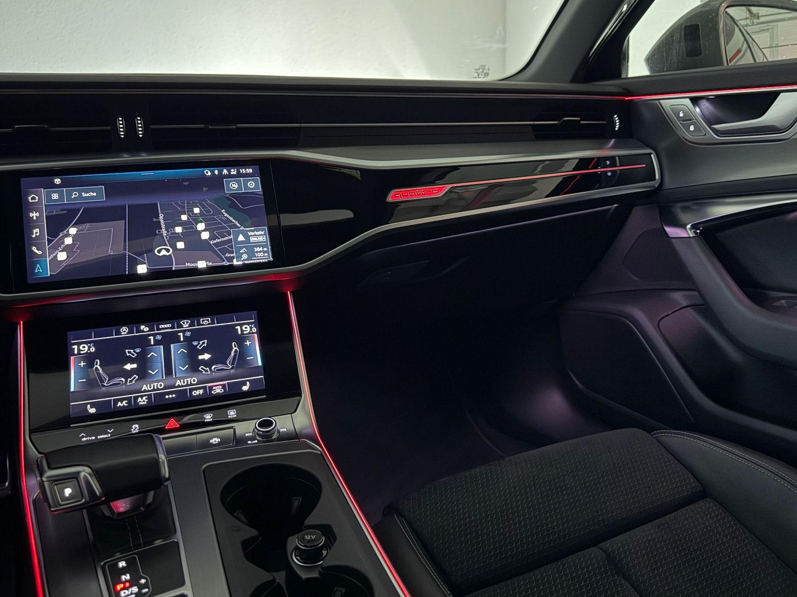 Fahrzeugabbildung Audi A6 Lim. 50 TDI Quattro S-LINE SPORT/HuD/ACC/PANO