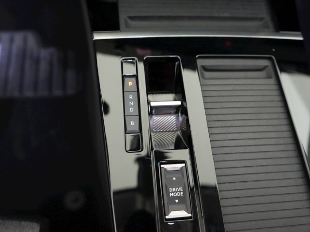 Astra L LIM ELEGANCE PHEV AT+AHK+LED+RÜCKFAHRKAM