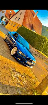 BMW 318iS Coupe 318iS - BMW 318: Coupe, 318is