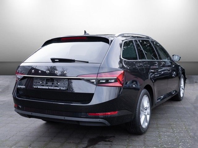 Superb Combi 2.0 TDI Style DSG MATRIX+RFK+ACC