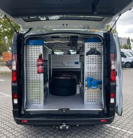 Renault Trafic - 12