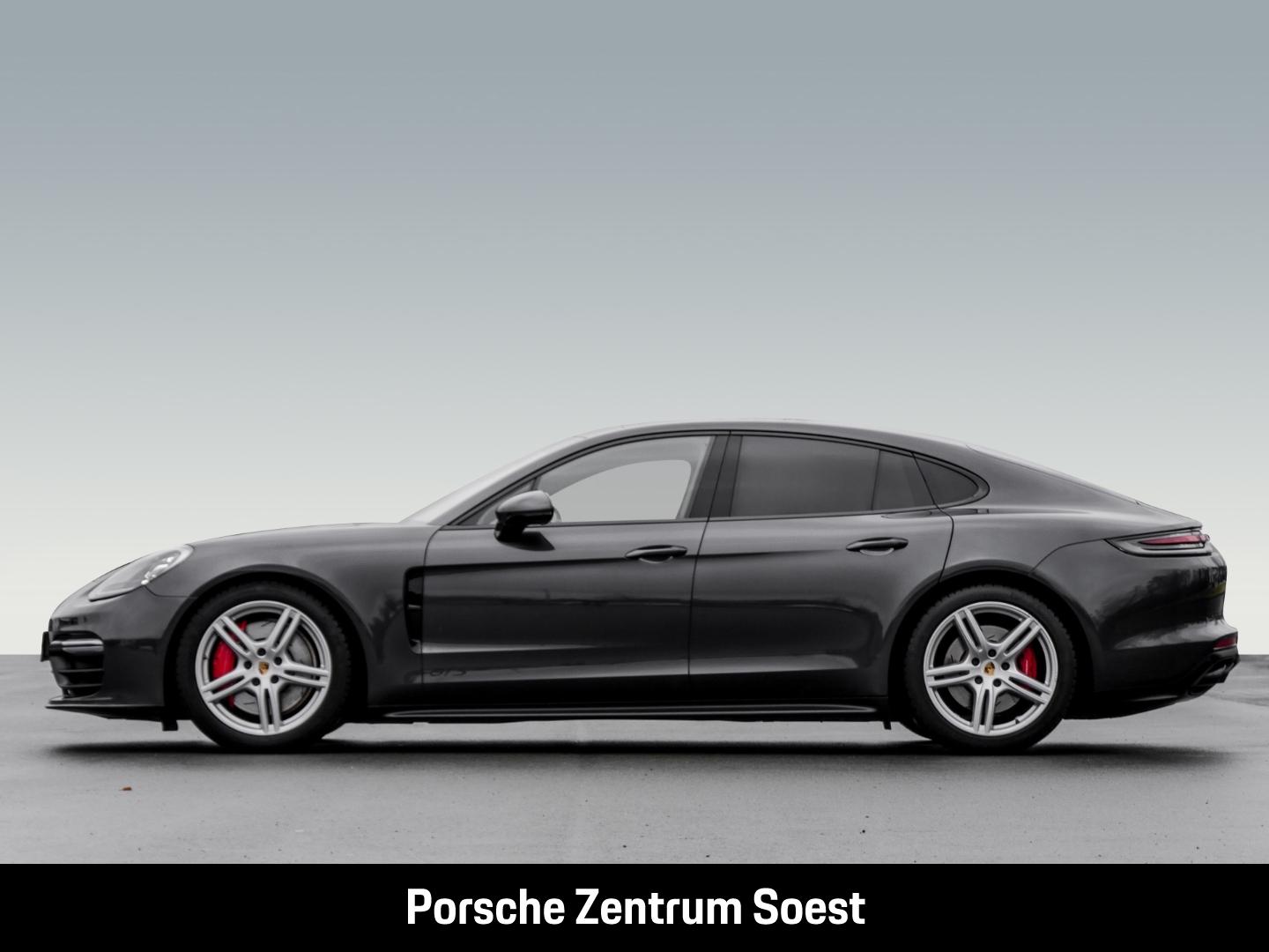 Porsche Panamera GTS/20-Zoll/Panoramadach/Surround-View