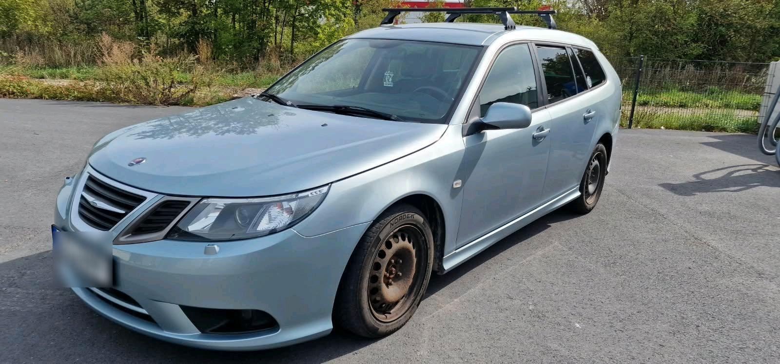 Saab 9-3 2012 — салон