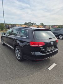 Volkswagen Passat Variant - 4