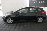 Ford Focus Lim. *KLIMA*BT*5 Türer - Ford Focus aus 2011: Limousine