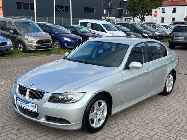 BMW 325i Lim. 3.0l *XENON*TEMPOMAT*AHK*AUTOMATIK*