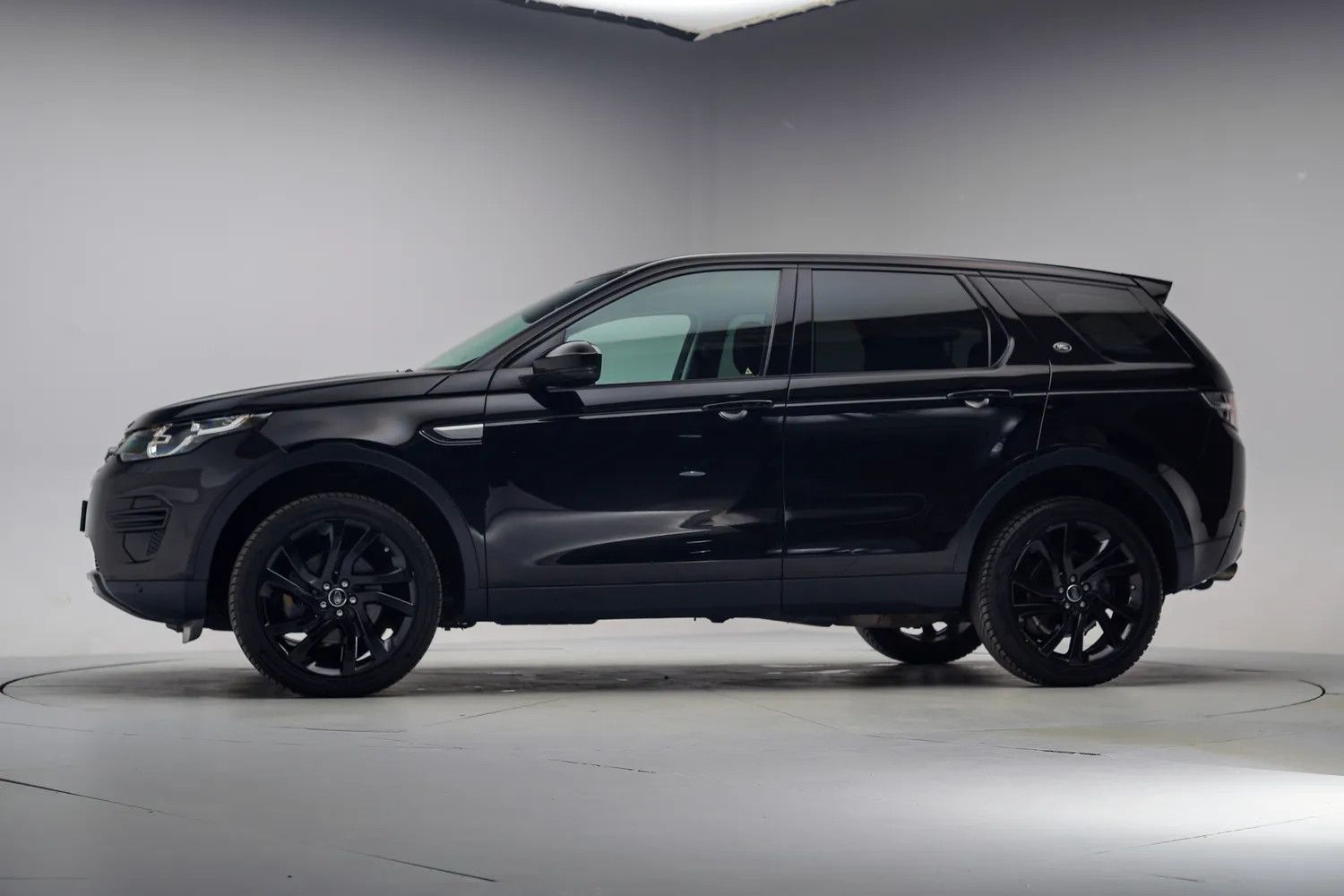Land Rover Discovery Sport D150 2.0 R-Dynamic [ AHK sitzhei imagem 2