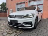 Volkswagen Touran 1.4 Highline R-Line BMT/Start-Stopp*7 Sit - Volkswagen Touran mit Benzin-Antrieb: Geländewagen, Automatik