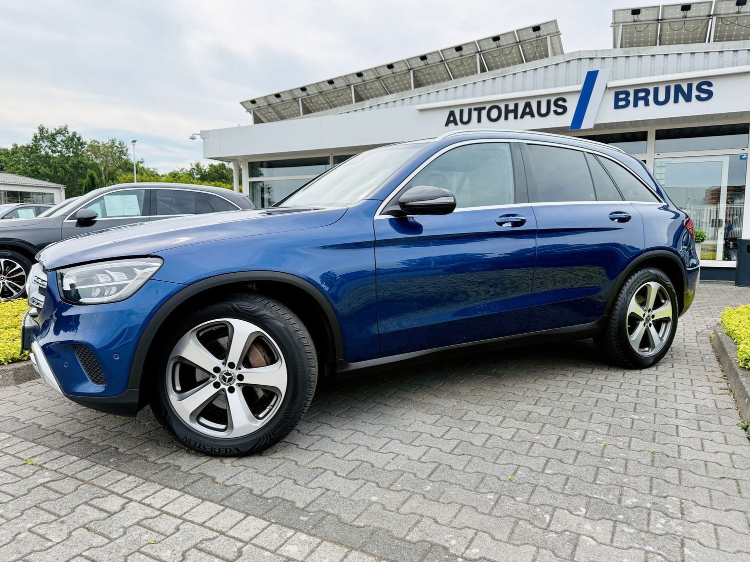 Fahrzeugabbildung Mercedes-Benz GLC 220 d 4M OFFROAD EXCLUSIV, LED, RFK, Spur, T